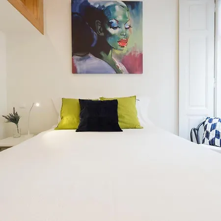 Mouros Cozy Apartment Lisbon